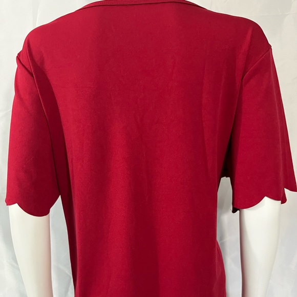 Red Top - Picture 2 of 3